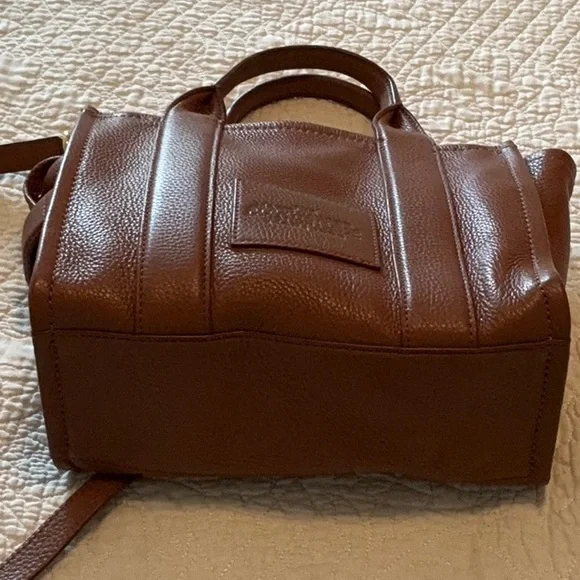 Marc Jacobs Small Tan Leather Tote / Crossbody - Picture 5 of 5